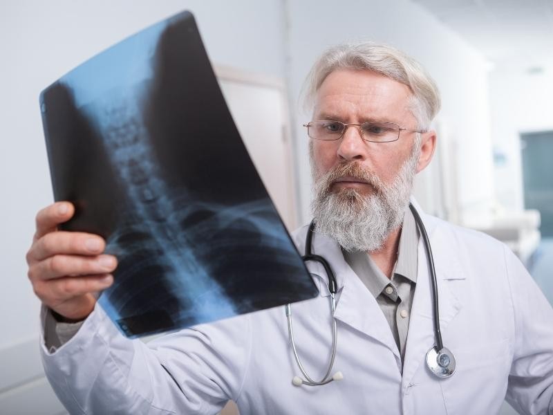 Vertebroplastia